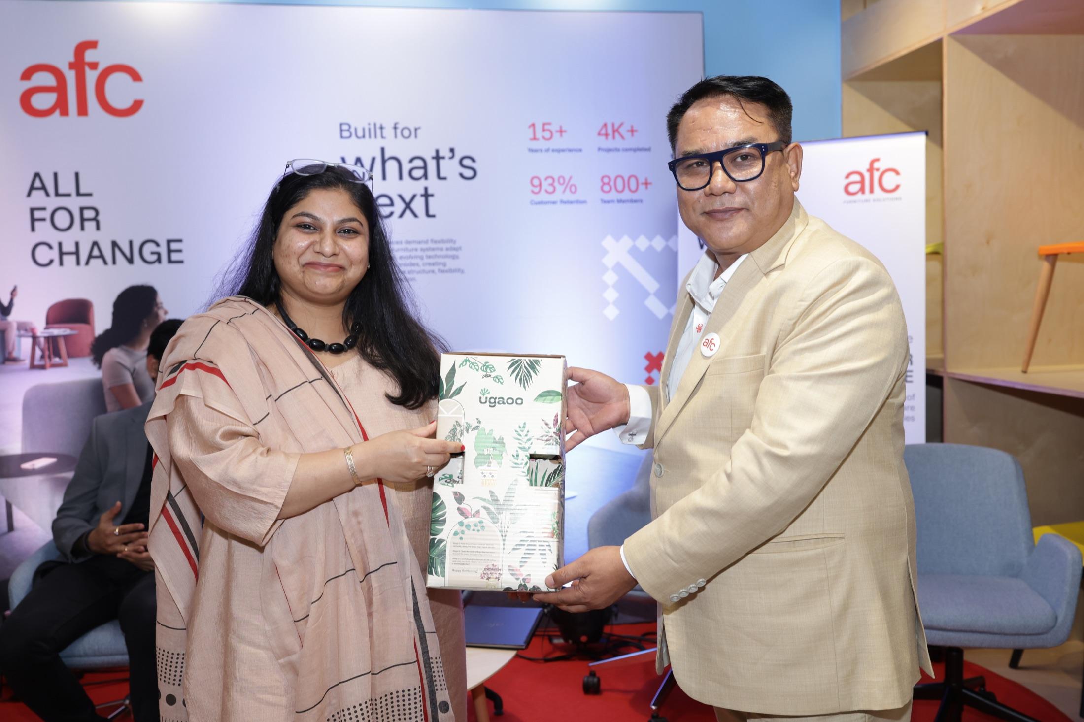 Presentation of an award at a corporate event